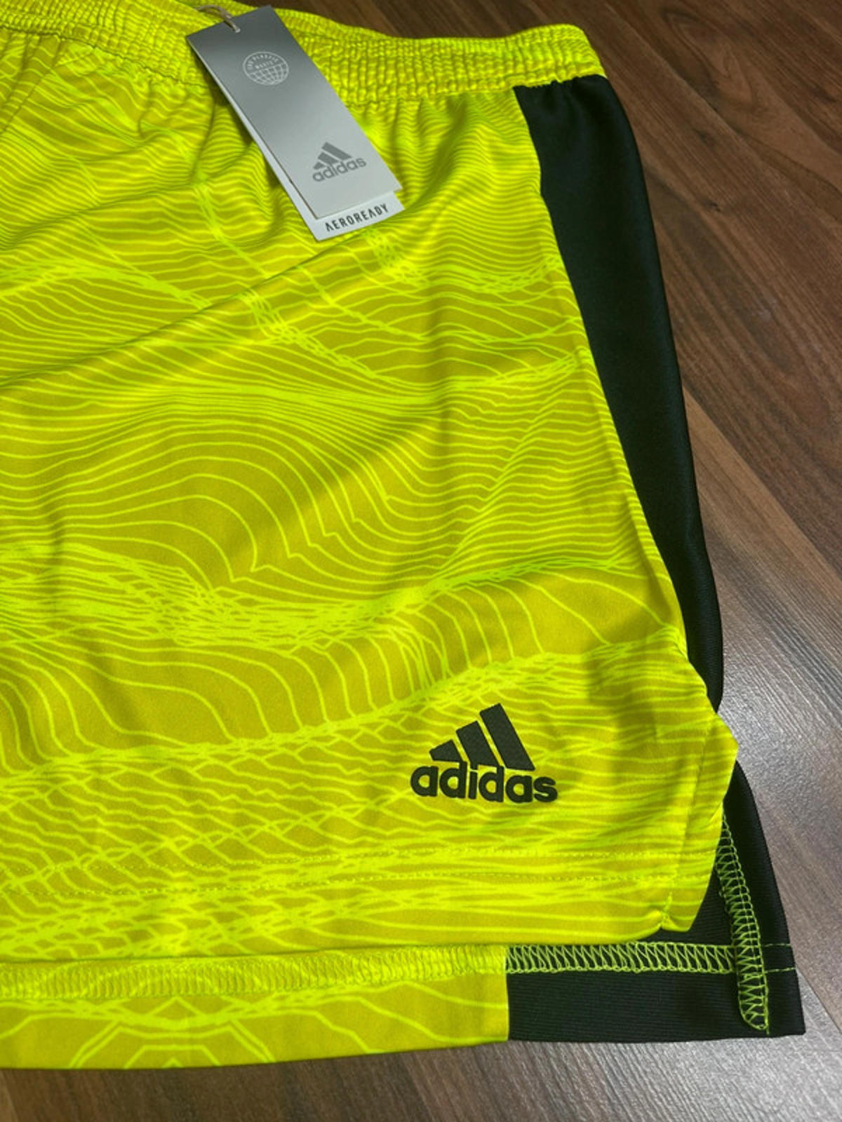 Adidas primeblue men’s shorts GK 21 size XL