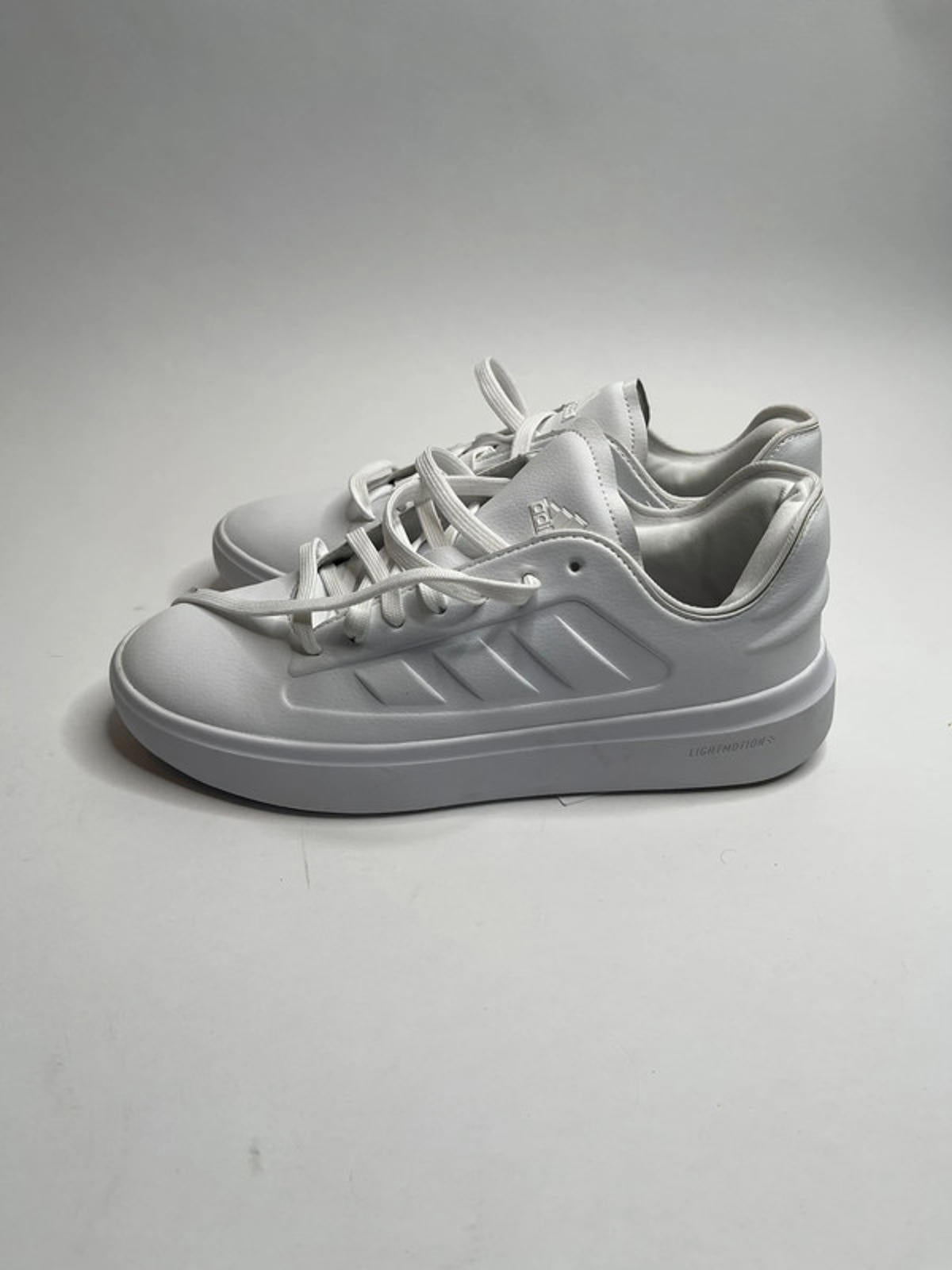 Lightmotion Lifestyle Trainers Womens adidas size 7