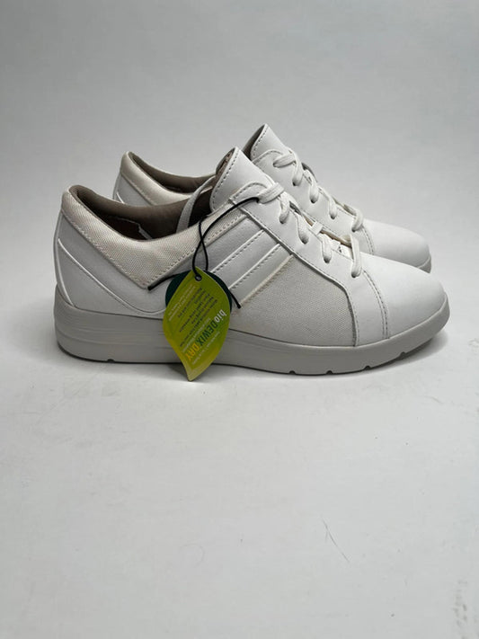 Rockport women trainers size 4 white cream