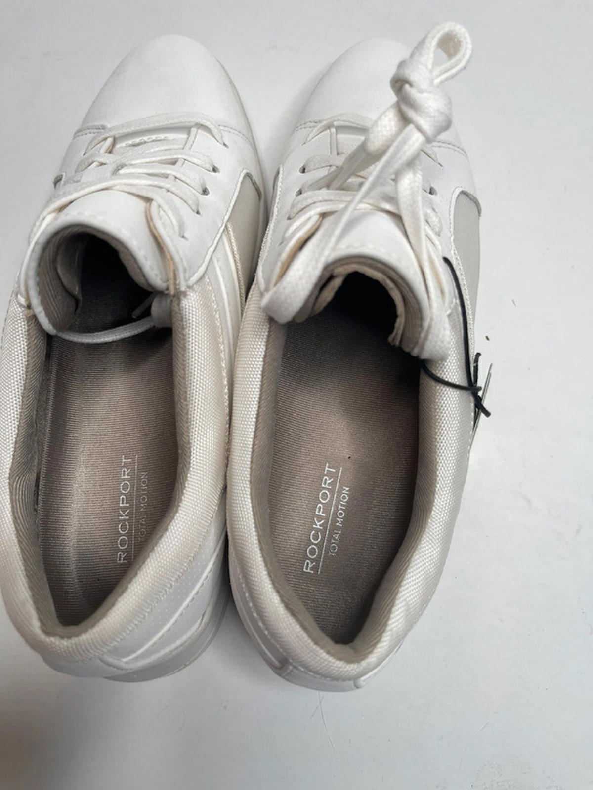 Rockport women trainers size 4 white cream