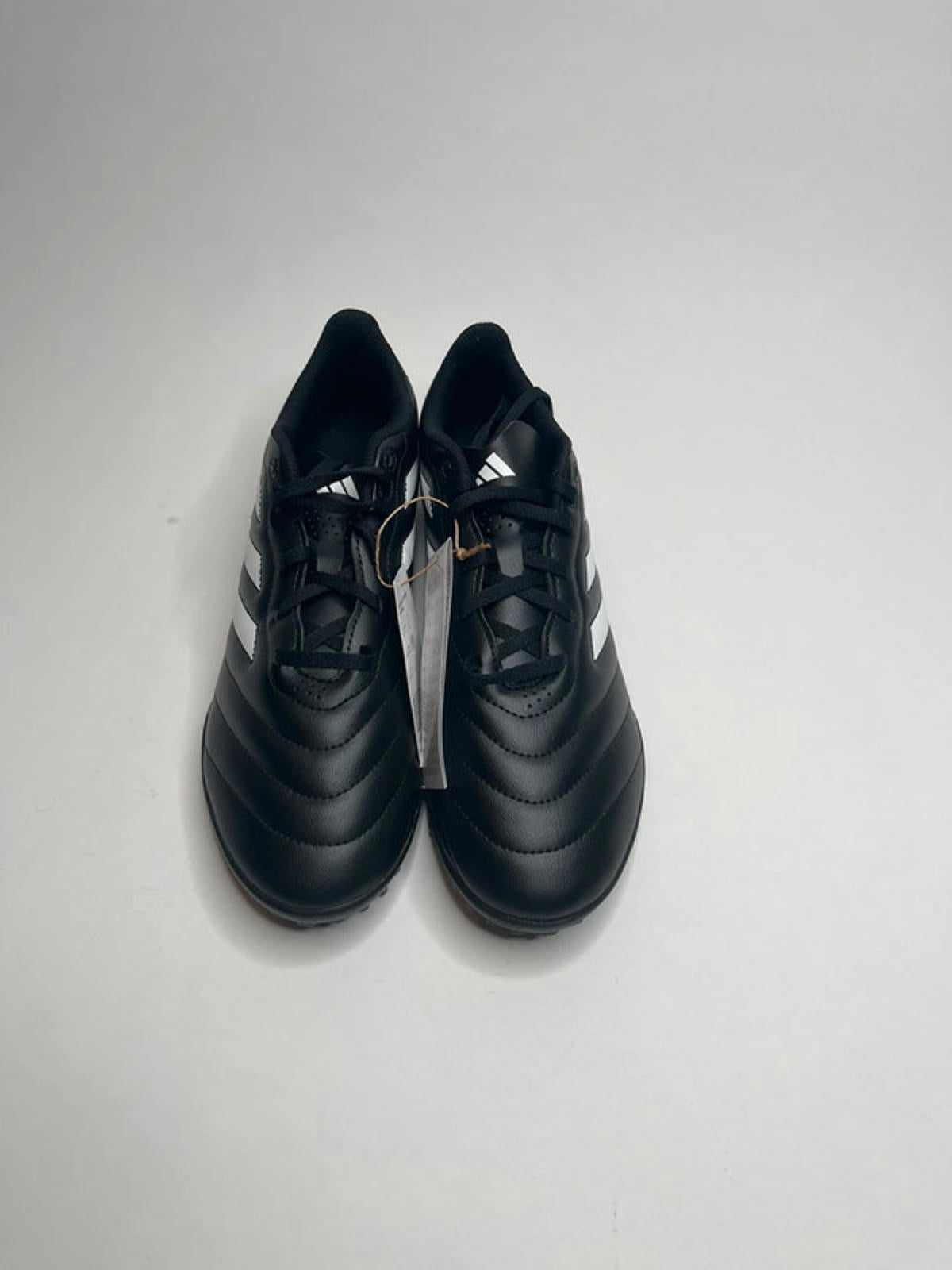 Adidas Goletto VIII Astro Turf Football Boots size 9
