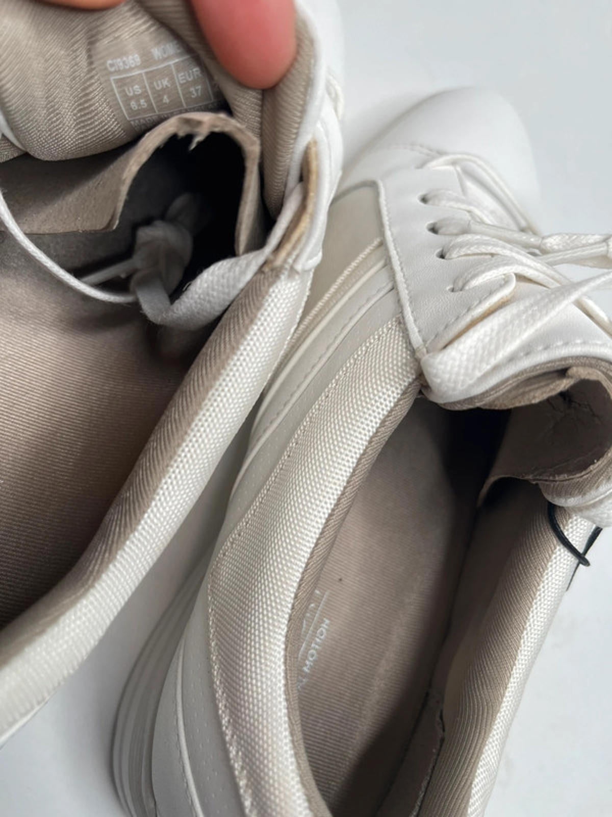 Rockport women trainers size 4 white cream