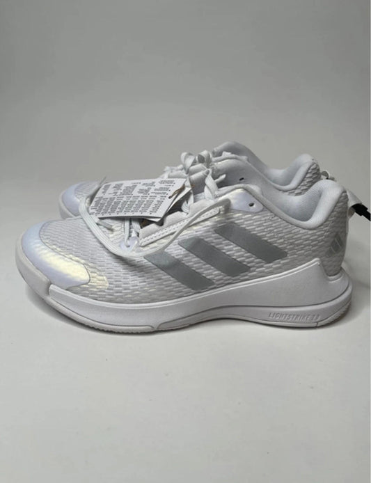 Adidas novaflight 2 light strike women’s trainers size 5